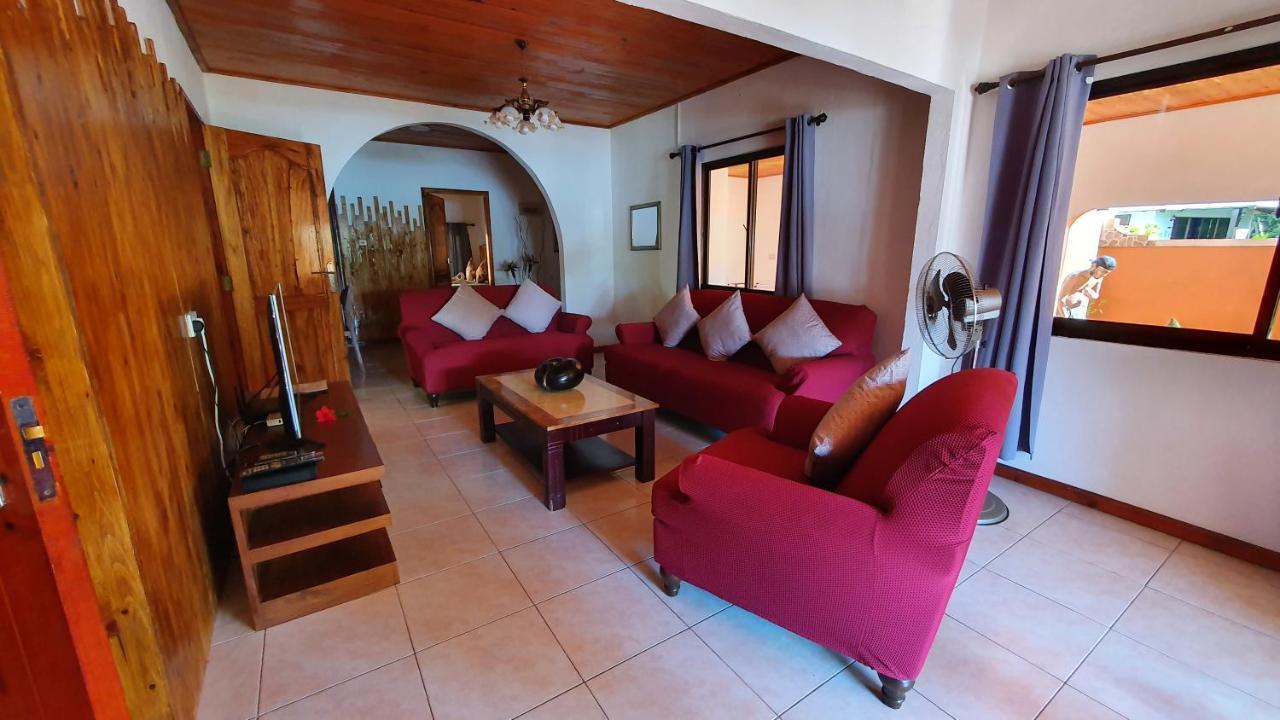Villa Milou Baie Sainte Anne エクステリア 写真