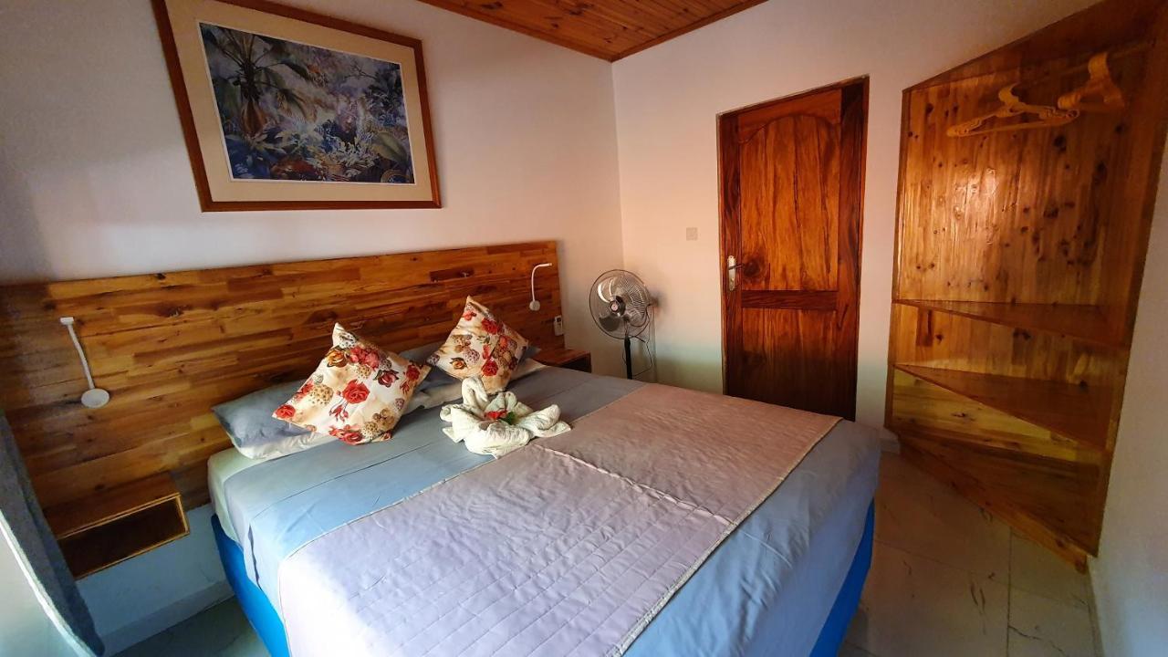 Villa Milou Baie Sainte Anne エクステリア 写真