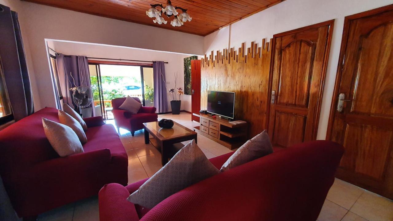 Villa Milou Baie Sainte Anne エクステリア 写真